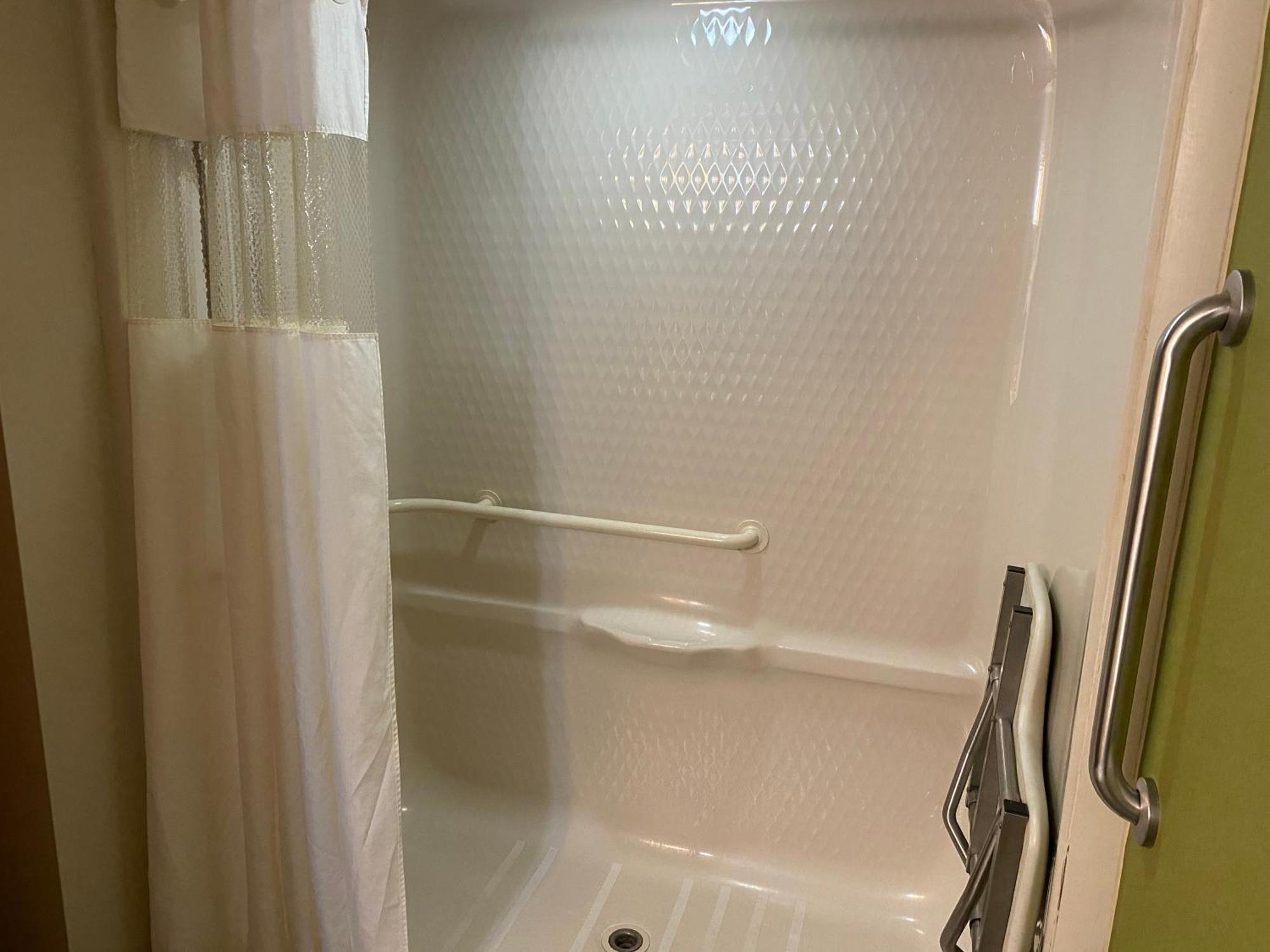 Sleep Inn & Suites Niantic Oda fotoğraf